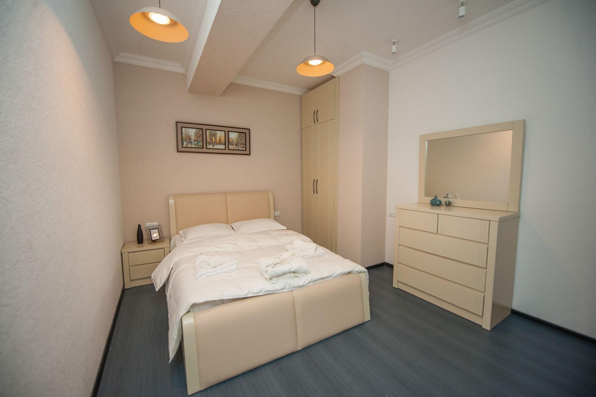 Easy Hotel T'Bilisi Tbilisi Zewnętrze zdjęcie