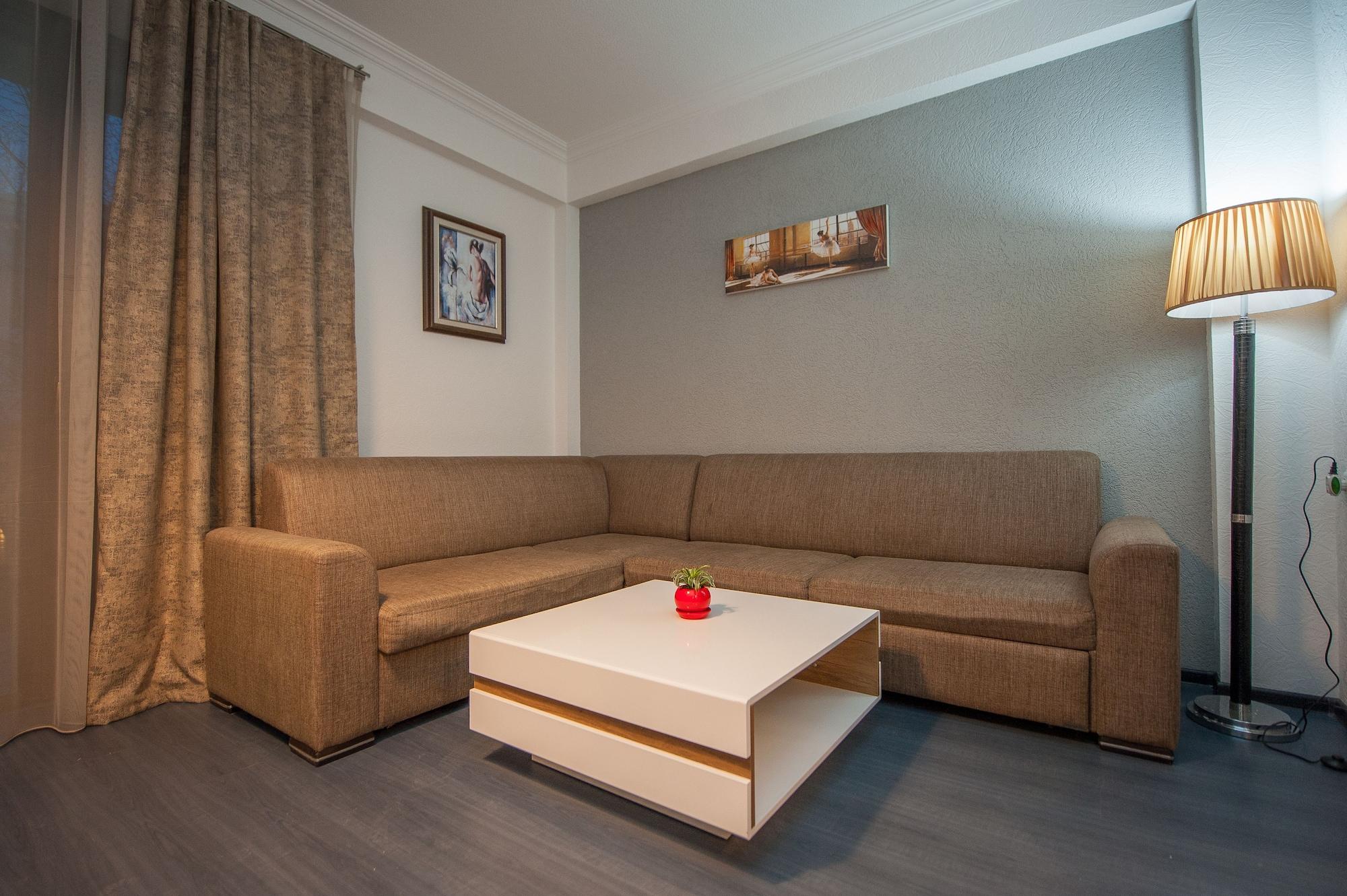 Easy Hotel T'Bilisi Tbilisi Zewnętrze zdjęcie