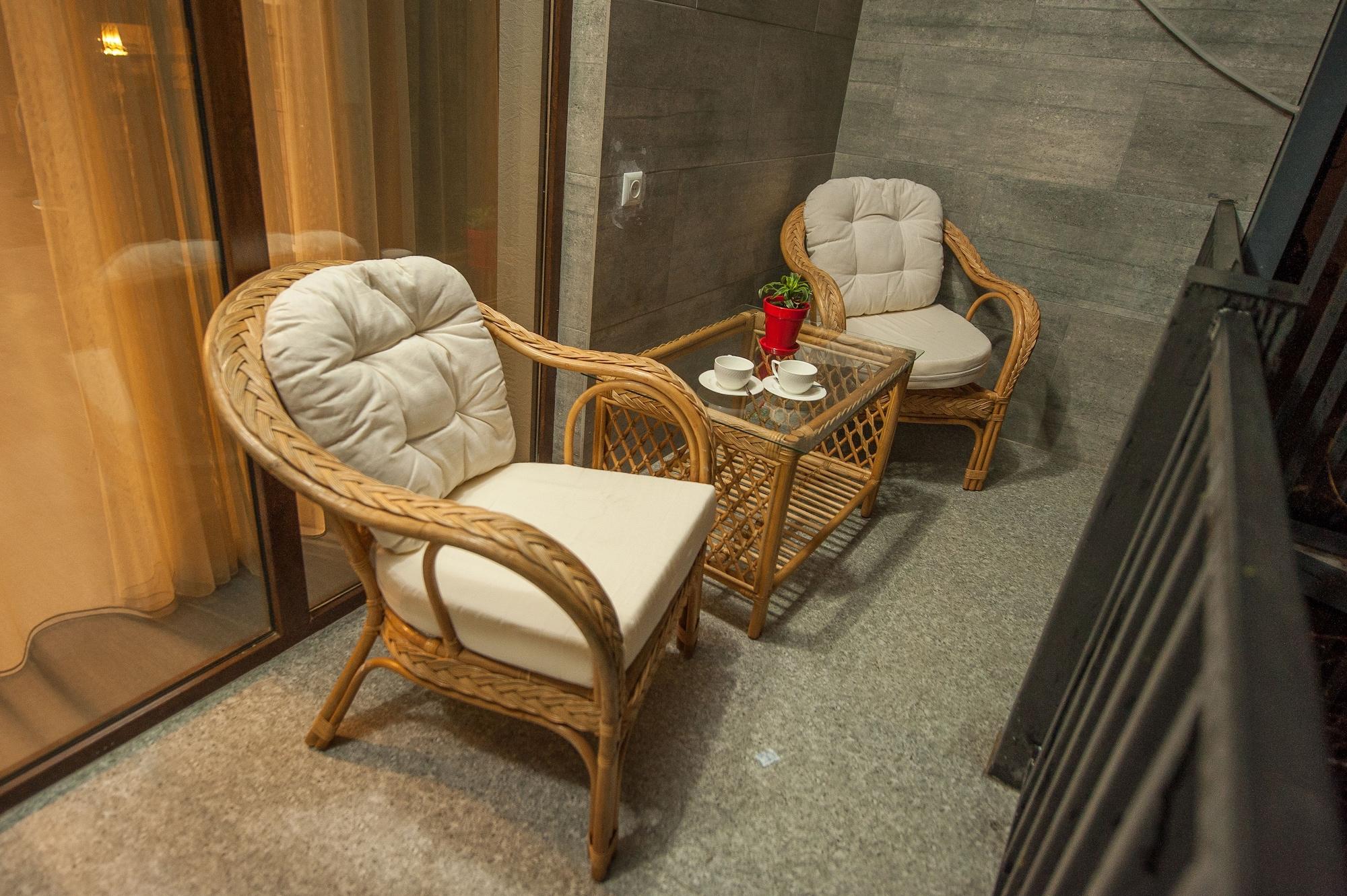 Easy Hotel T'Bilisi Tbilisi Zewnętrze zdjęcie